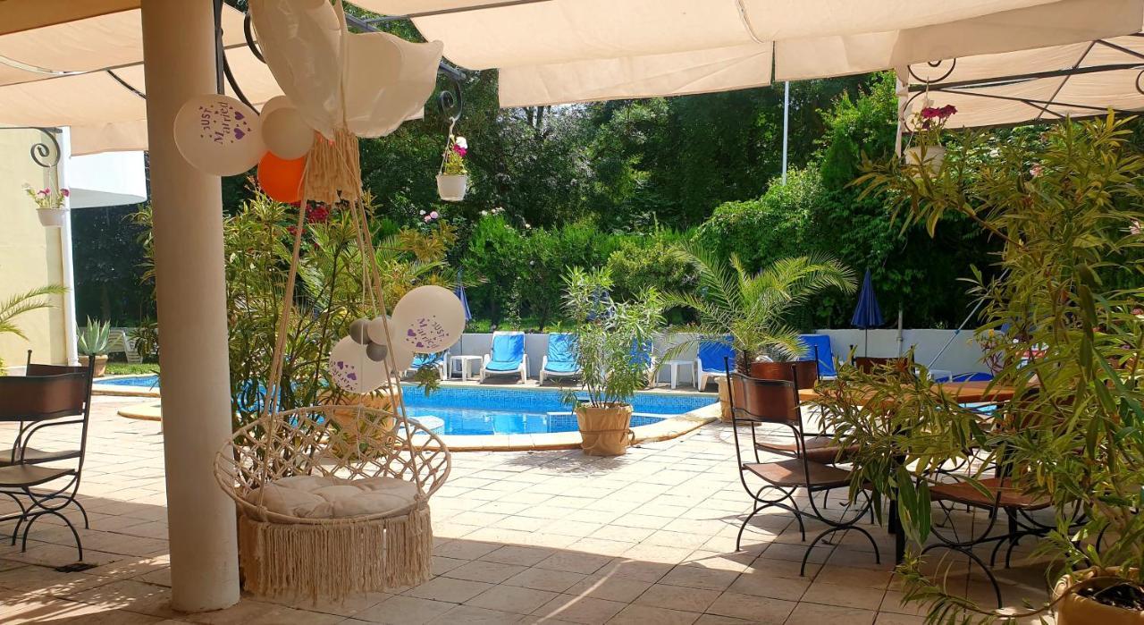 Hotel Feniks Lozenets Esterno foto