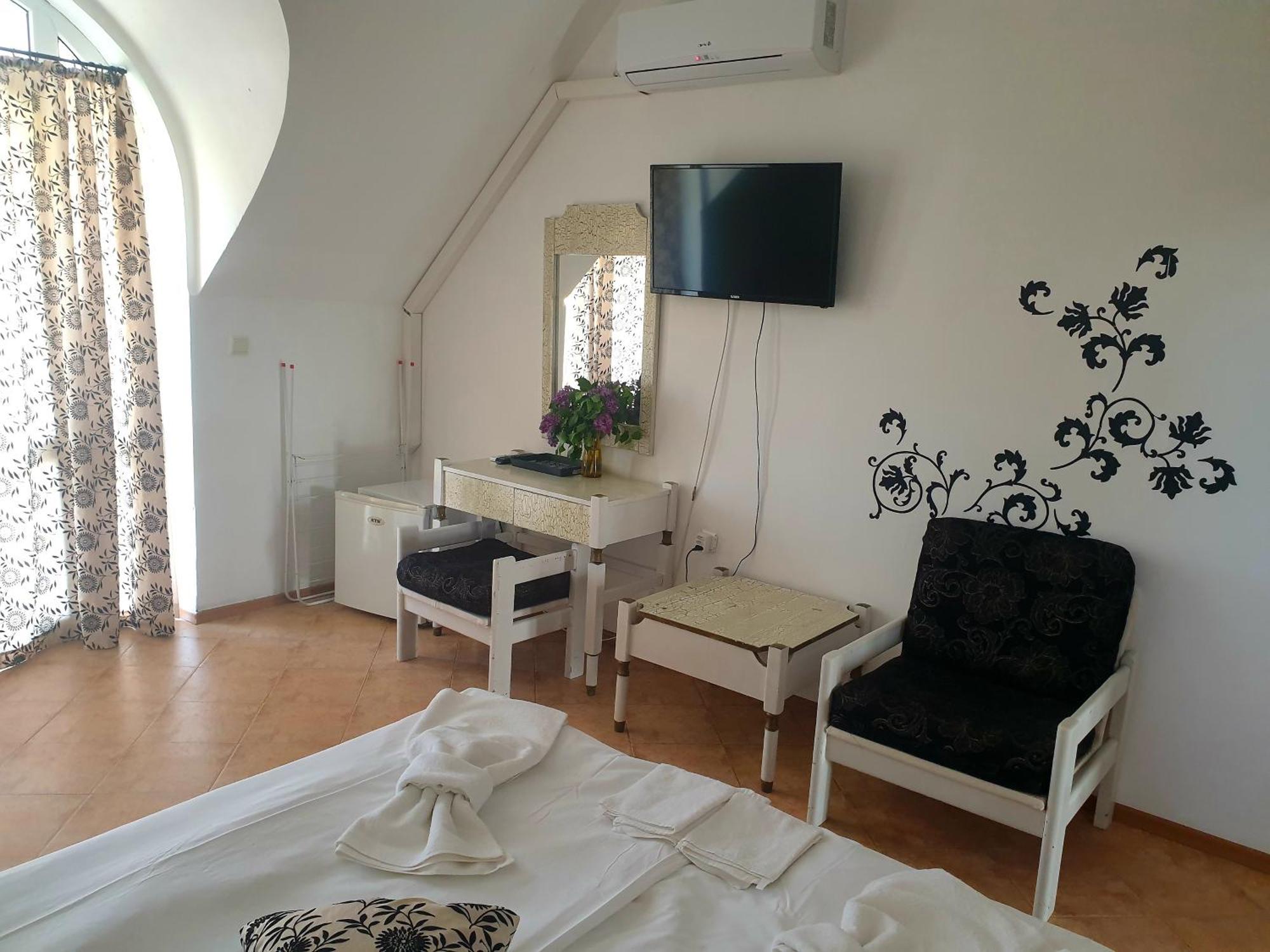 Hotel Feniks Lozenets Esterno foto