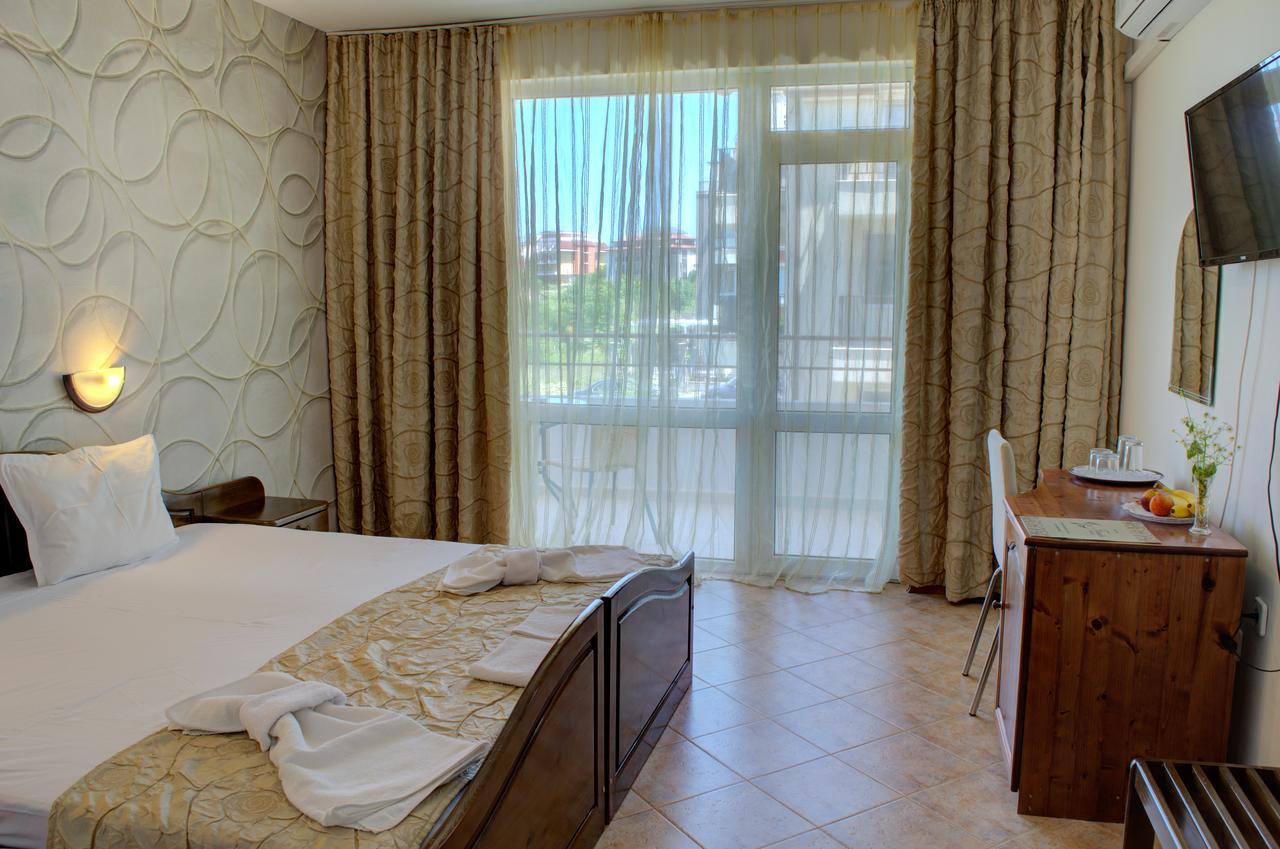 Hotel Feniks Lozenets Esterno foto